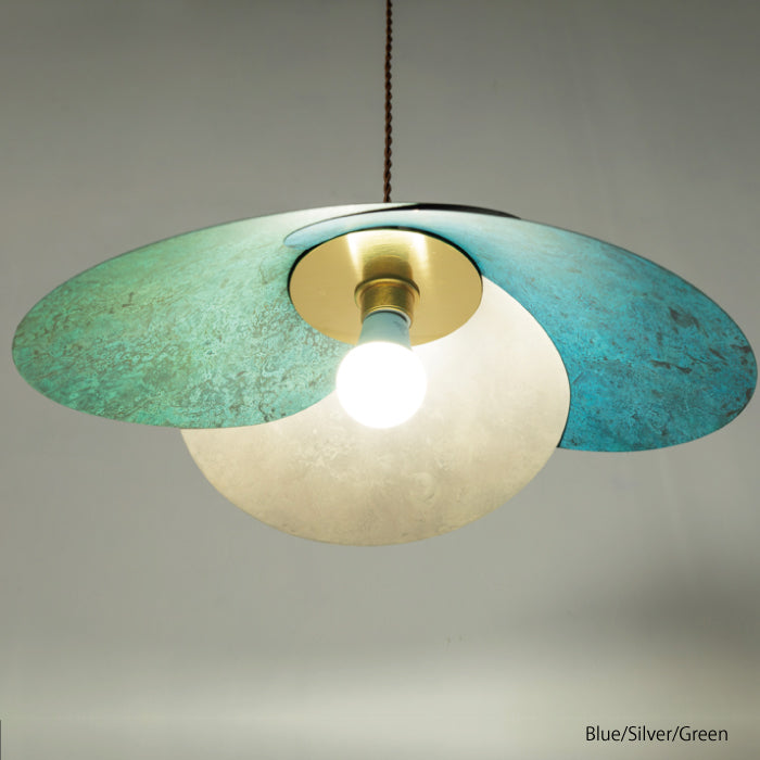 pendant light_Embrace(3枚羽)
