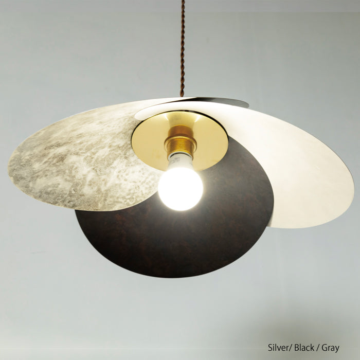 pendant light_Embrace(3枚羽)