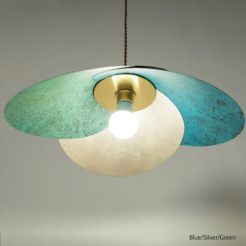 pendant light_Embrace(3枚羽)