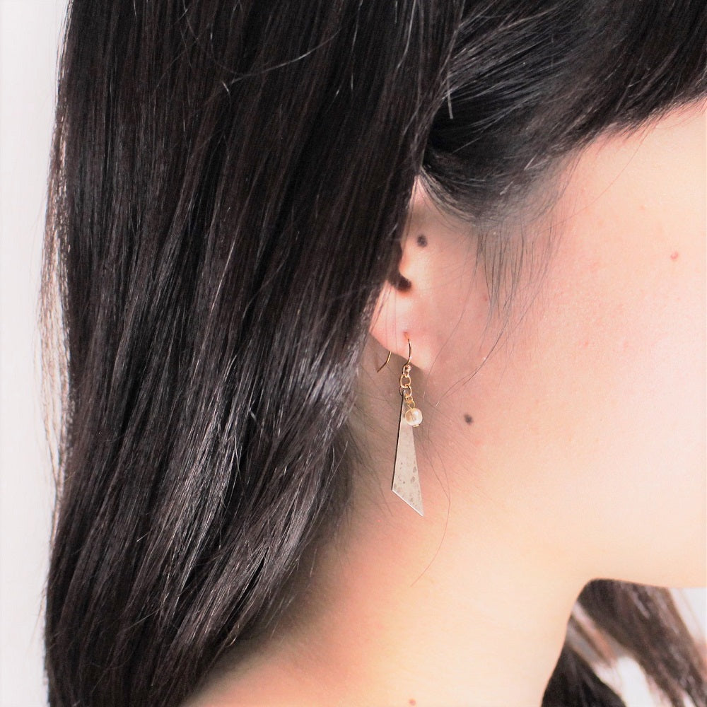 m_pierced earrings "icicle"