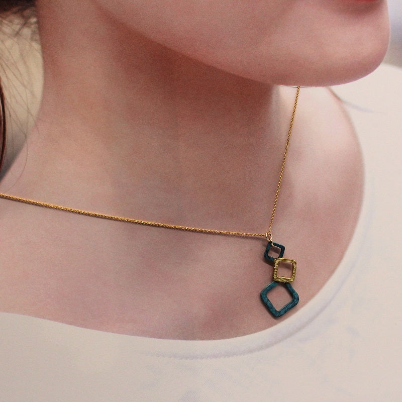 m_necklace "ring"